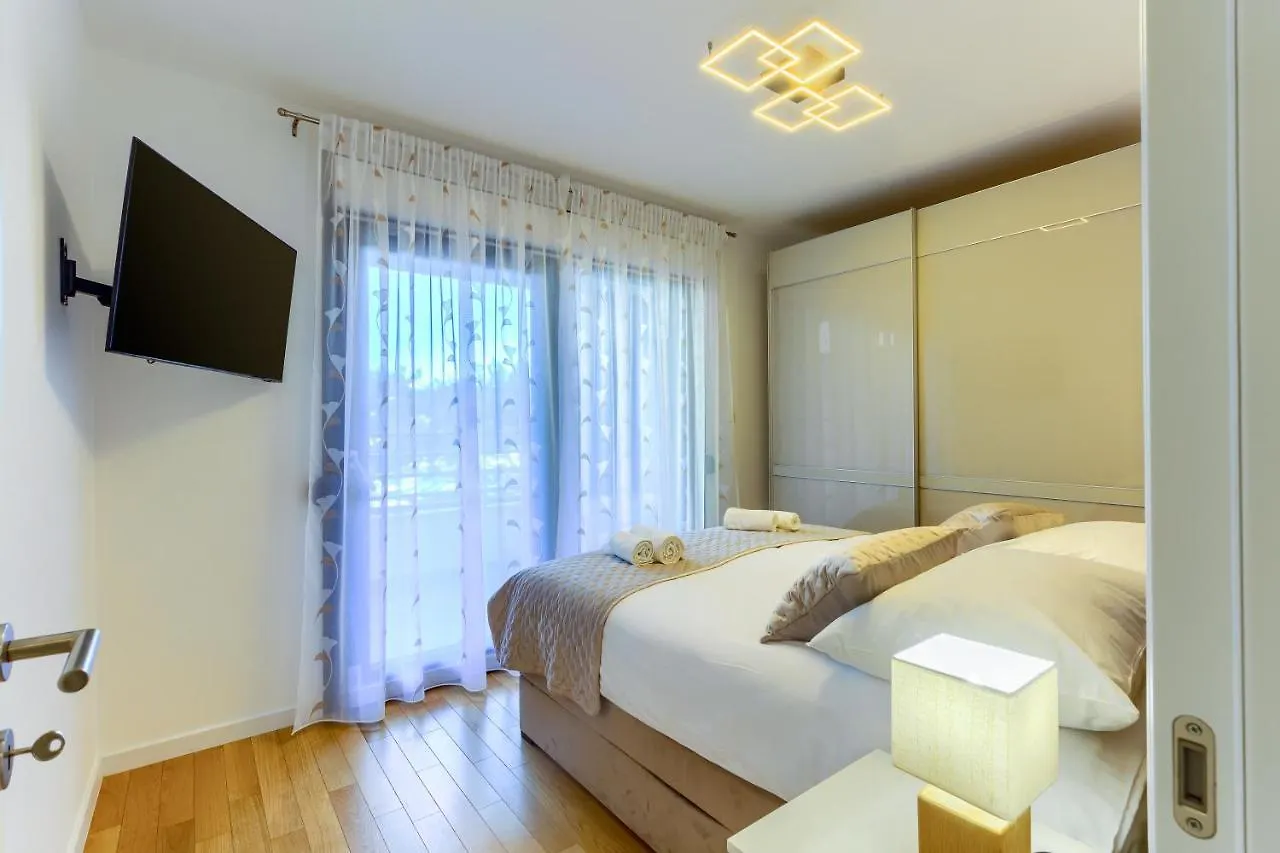 Luxury Apartment Petra Split